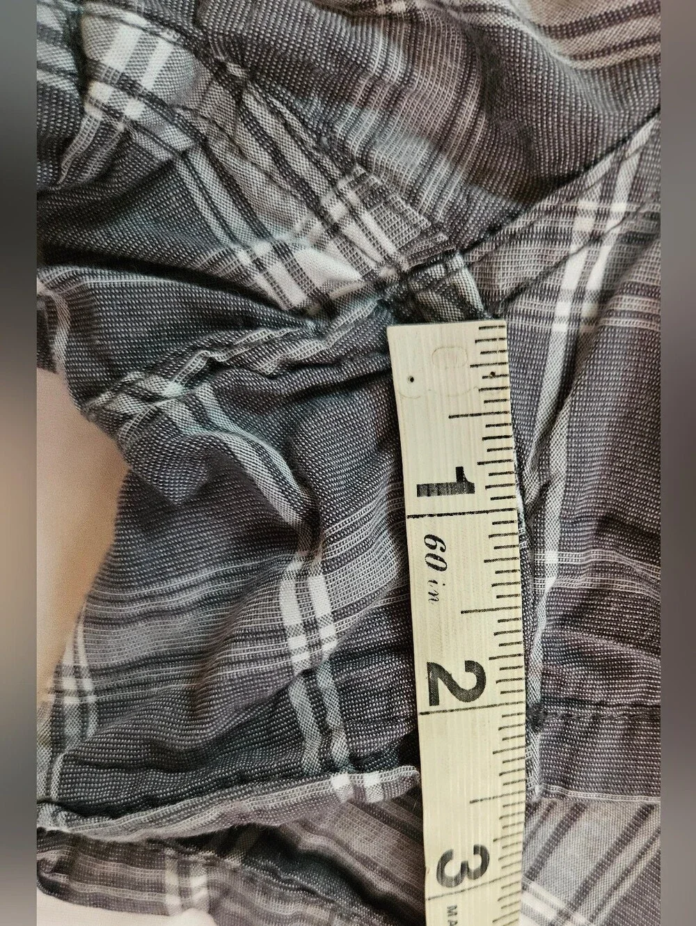 Old Navy Mens Gray Plaid Elastic Waist Boxer Shorts Size Small